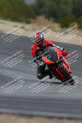 media/Jan-14-2023-SoCal Trackdays (Sat) [[497694156f]]/Turn 10 (1050am)/